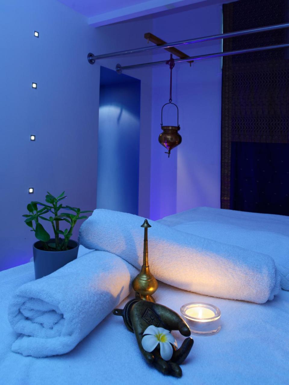 Le Prana -Maison Et Chambres D'Hotes, Wellness Et Centre De Soins Rozerieulles Luaran gambar