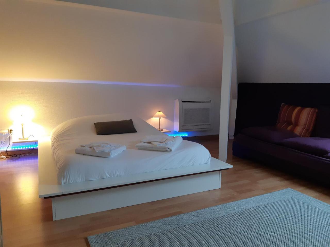 Le Prana -Maison Et Chambres D'Hotes, Wellness Et Centre De Soins Rozerieulles Luaran gambar